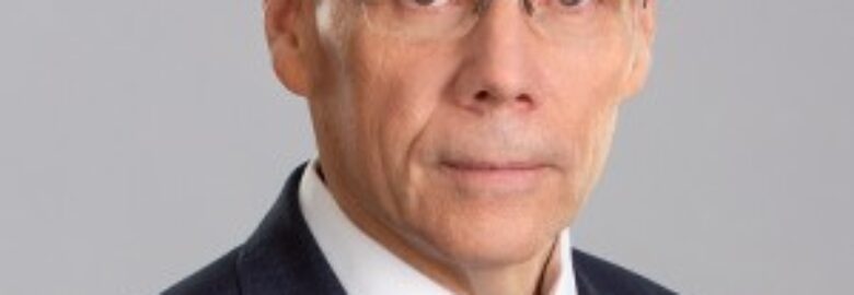 Robert J. Hawkes , KC