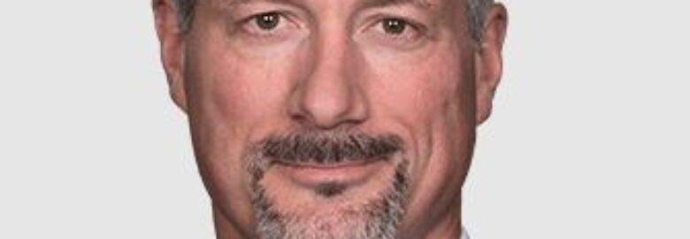 Christopher R. Skelton