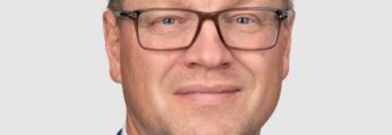 Martin Ignasiak , KC